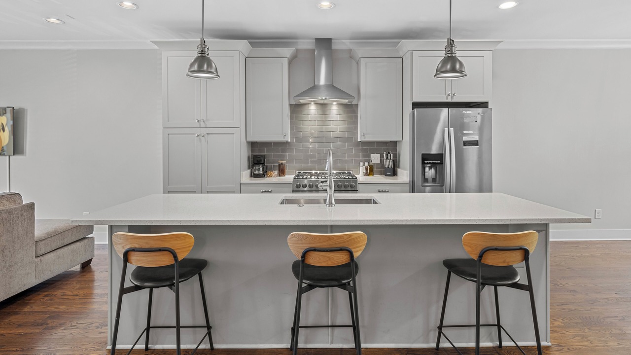 Photo of Kitchen in Eighth Avenue
