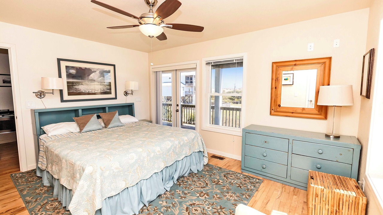 Photo of Bedroom in Carova Beach