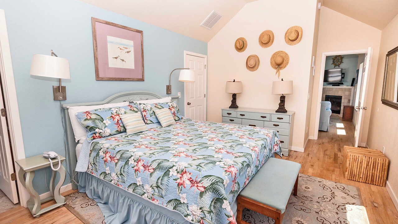 Photo of Bedroom in Carova Beach