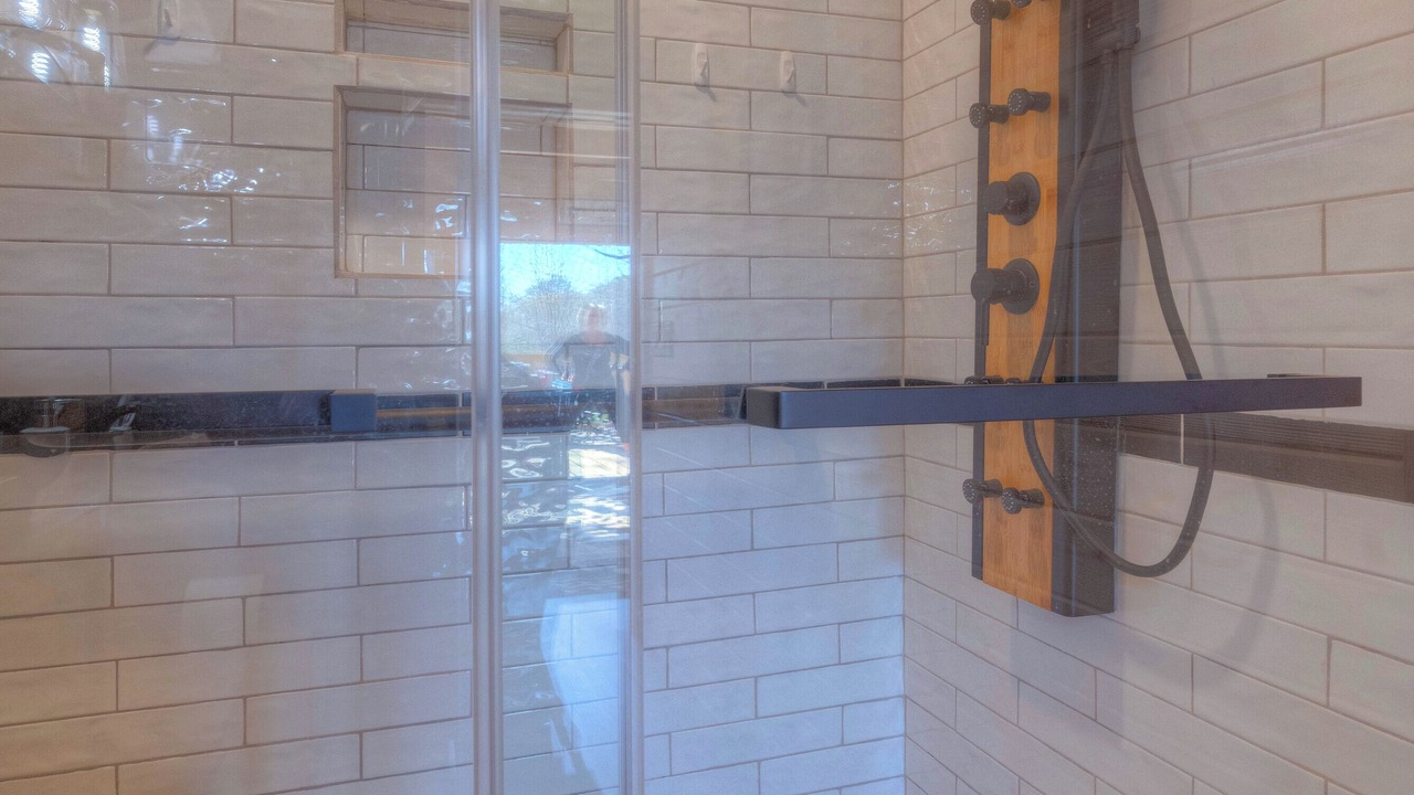 Photo of Bathroom in Murphy