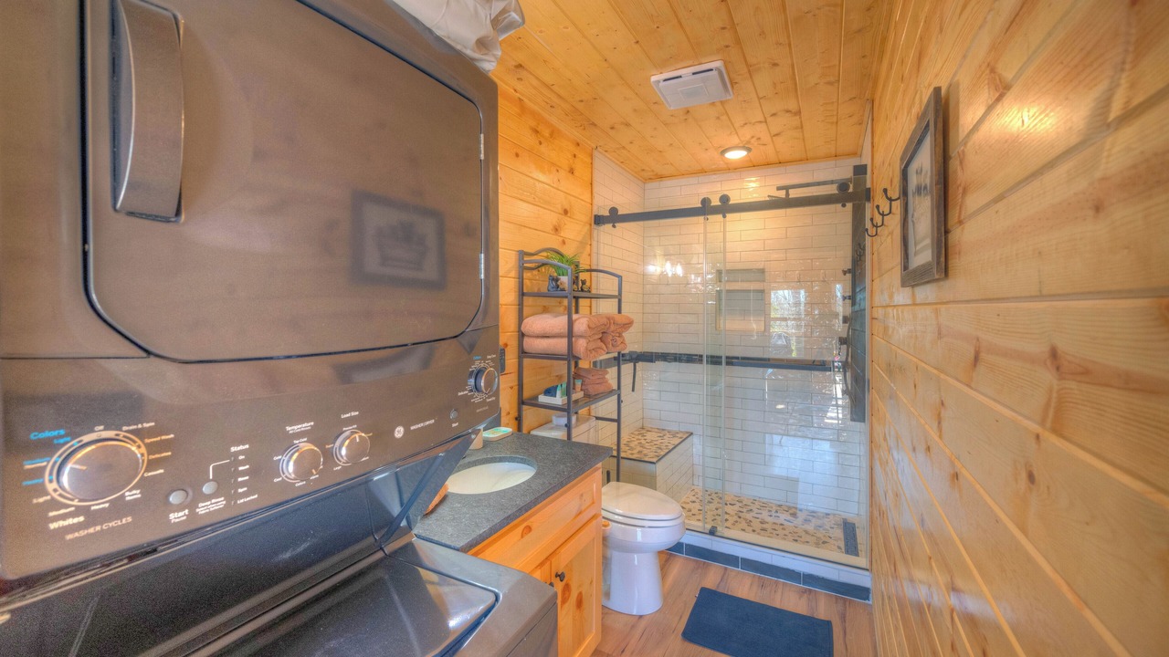 Photo of Bathroom in Murphy