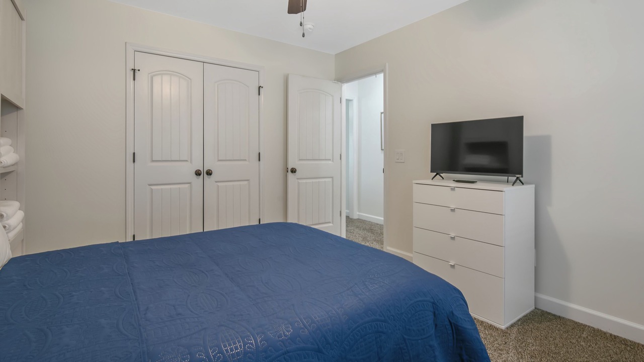 Photo of Bedroom in Olivia