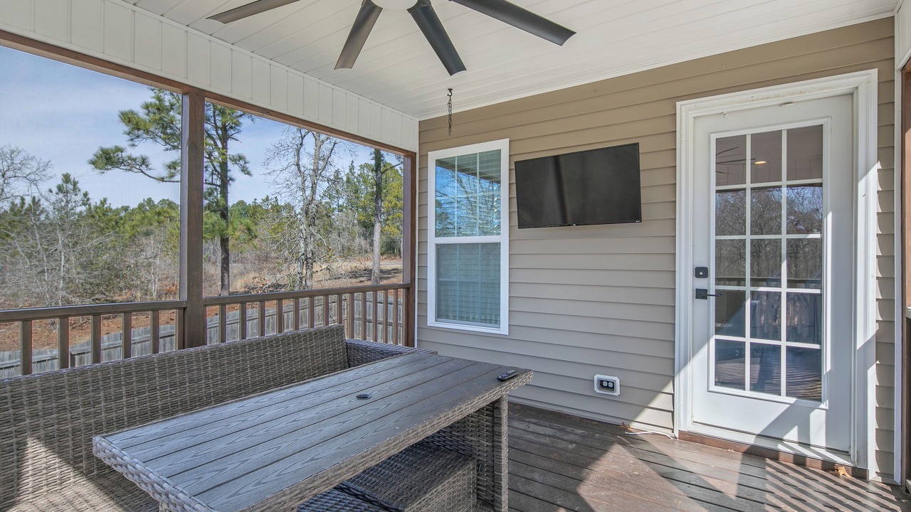 Photo of Outdoor in Olivia