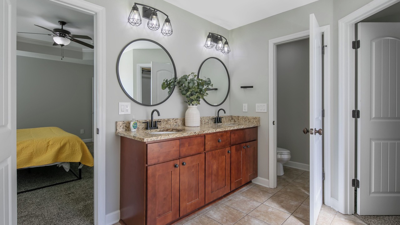 Photo of Bathroom in Olivia