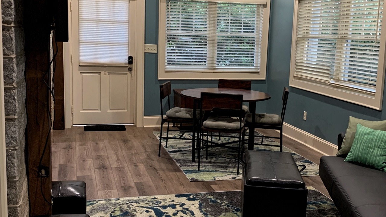 Photo of Livingroom in Winston - Salem