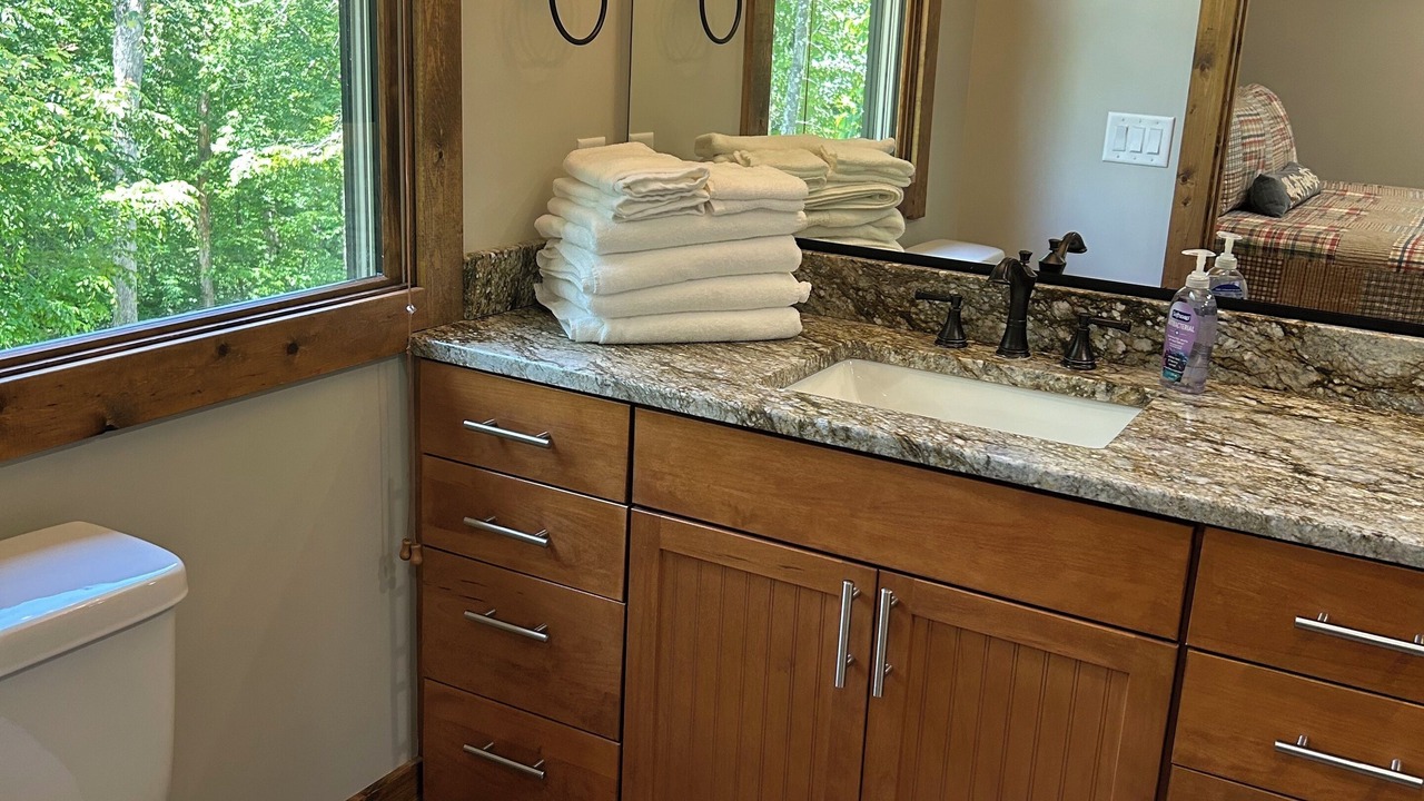 Photo of Bathroom in Nebo