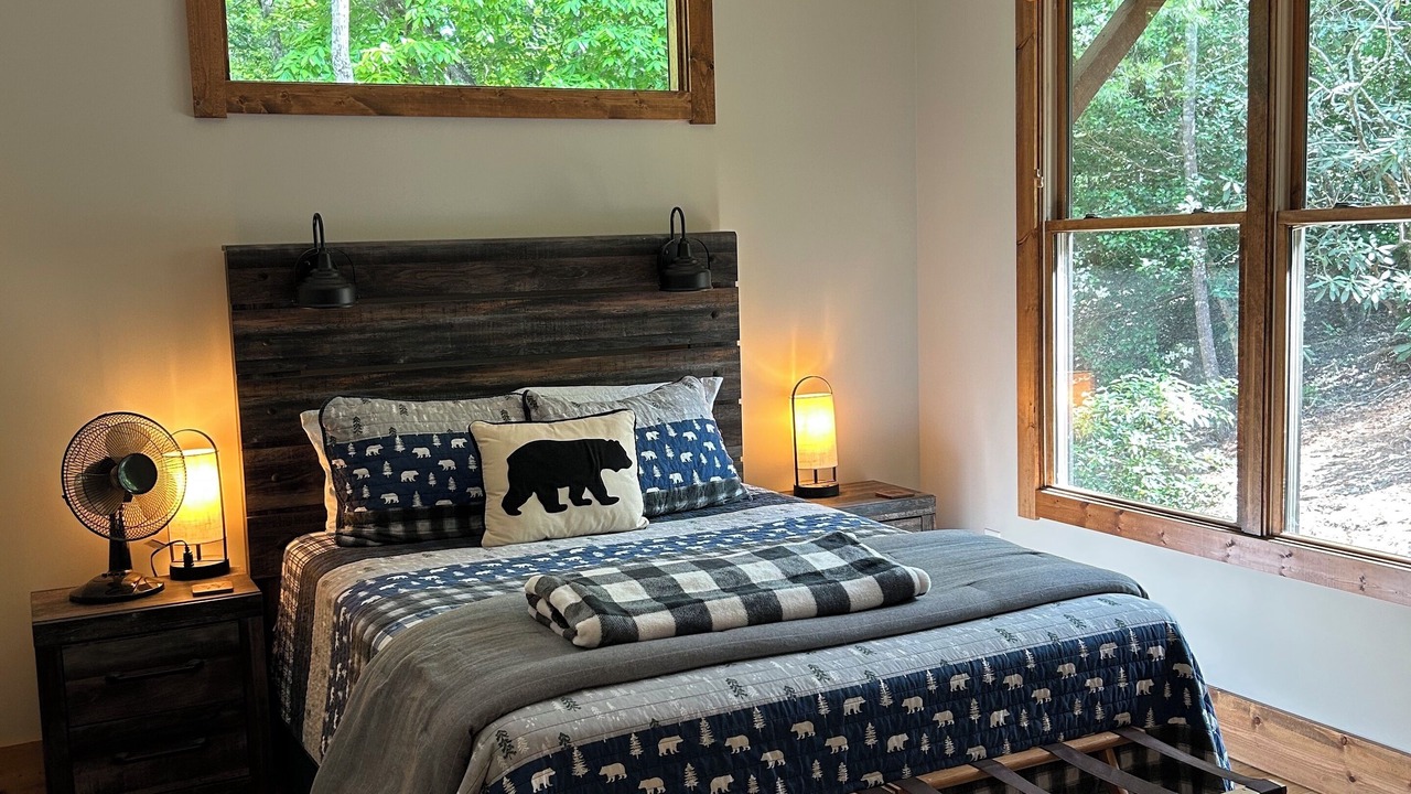 Photo of Bedroom in Nebo