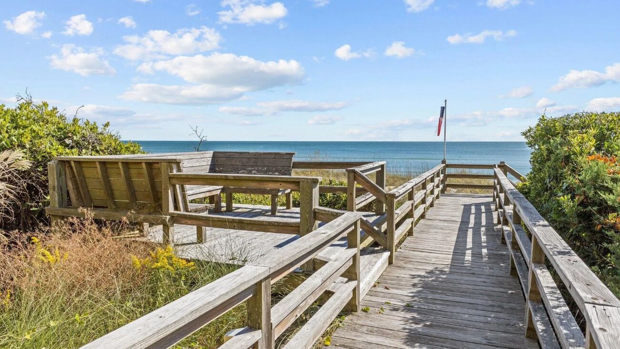 Photo of Outdoor in Pine Knoll Shores