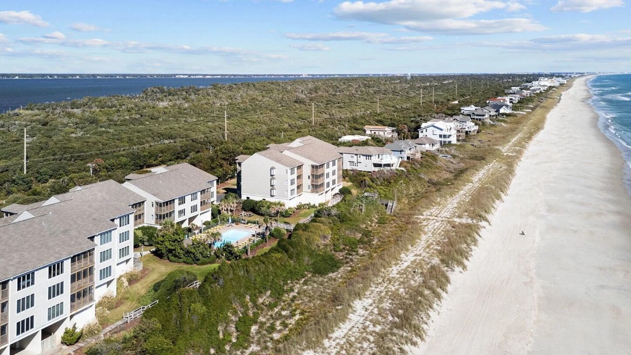 Photo of Others in Pine Knoll Shores