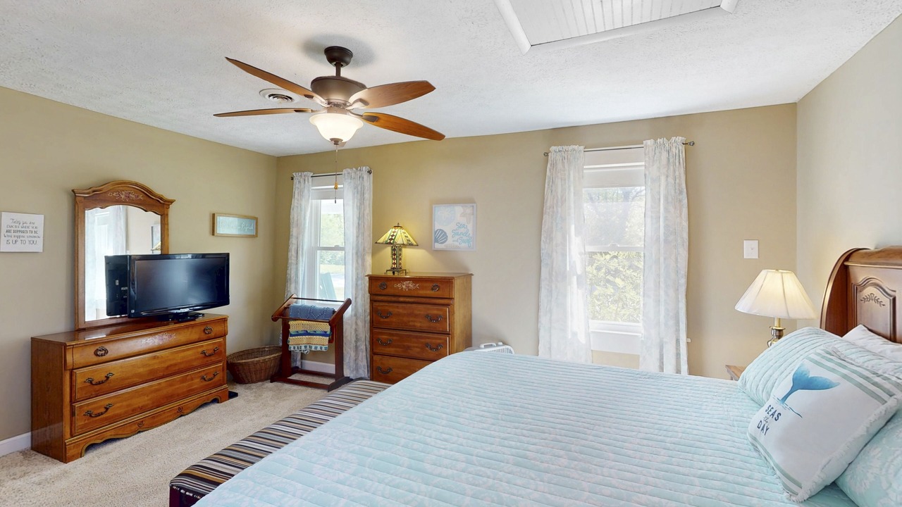 Photo of Bedroom in Beaufort
