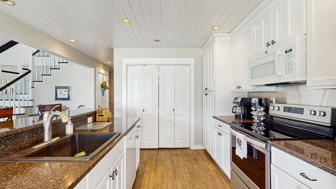 Photo of Kitchen in Sea Trail