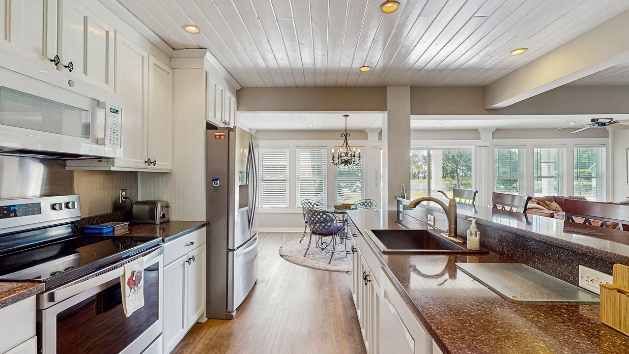 Photo of Kitchen in Sea Trail