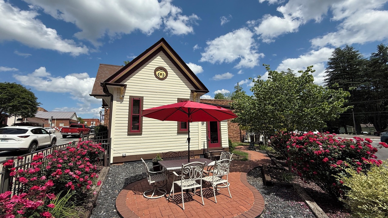Photo of Outdoor in Jonesville