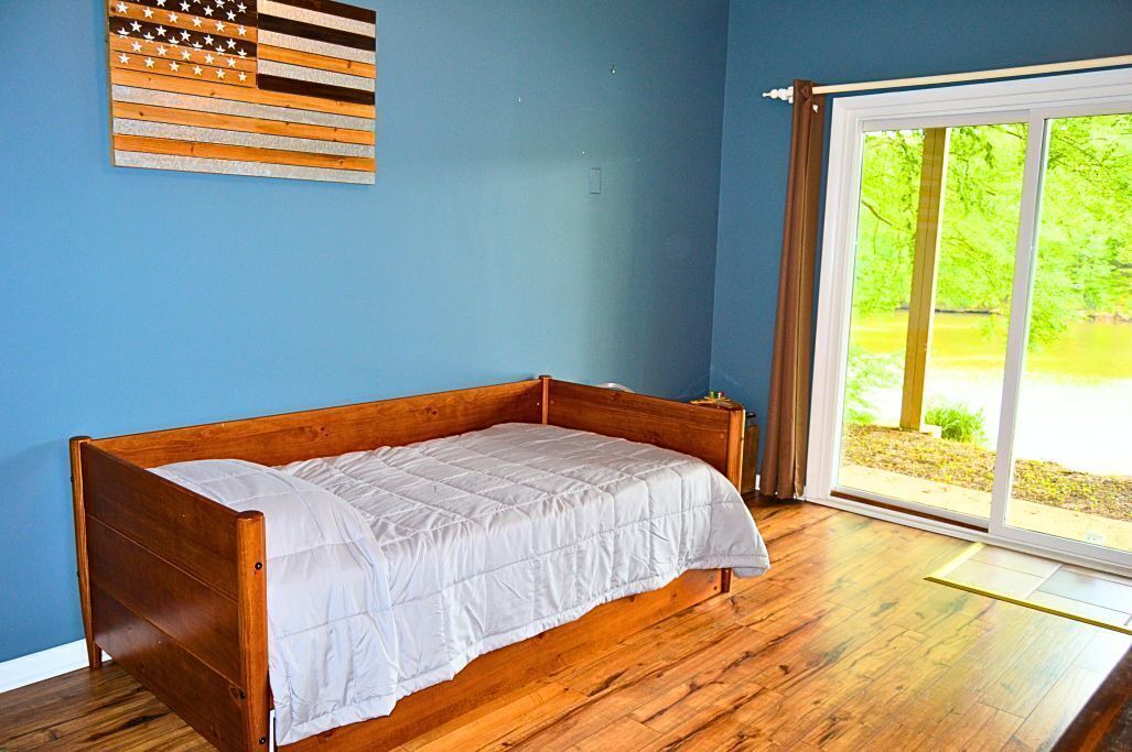 Photo of Bedroom in Semora