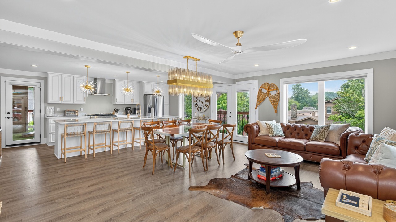 Photo of Livingroom in Blowing Rock