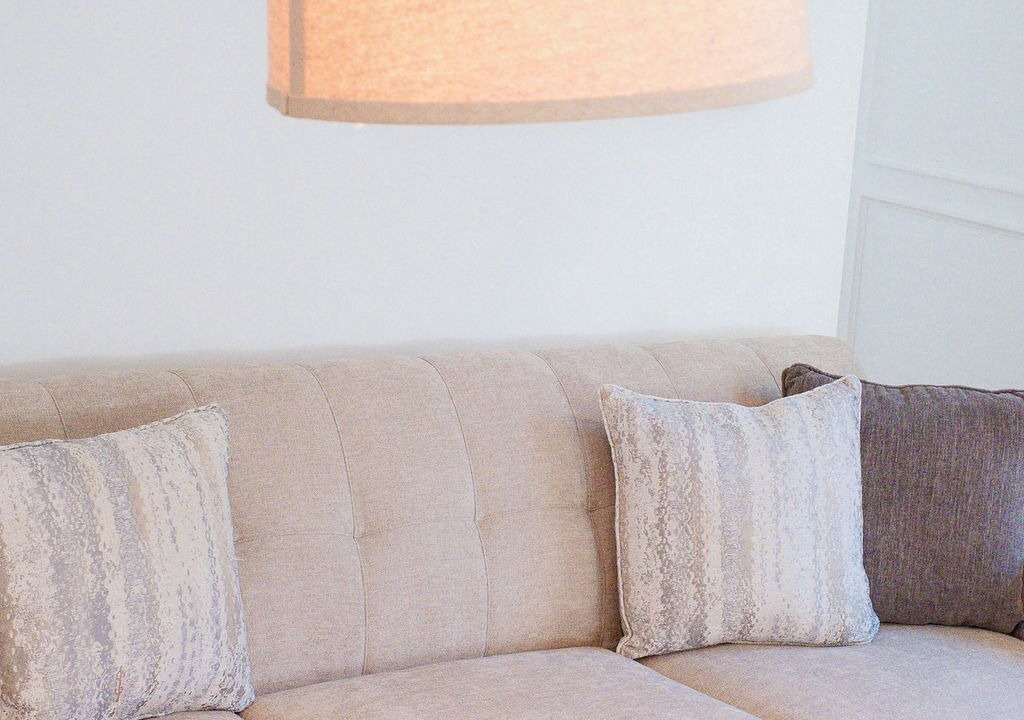 Photo of Livingroom in East Hill