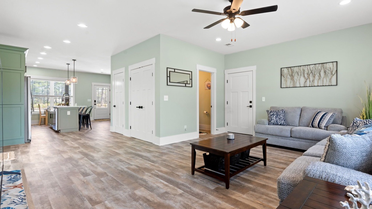 Photo of Livingroom in Shallotte