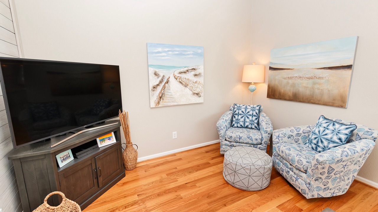Photo of Livingroom in Corolla Light