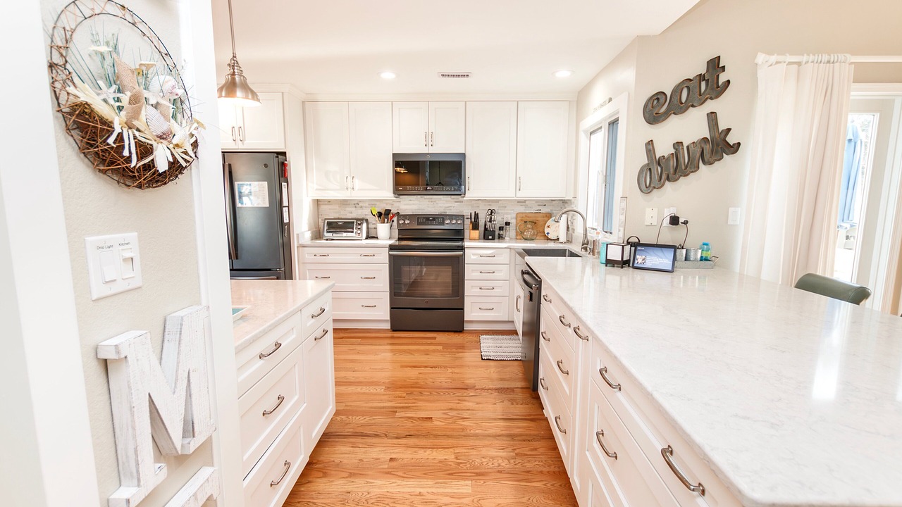 Photo of Kitchen in Corolla Light