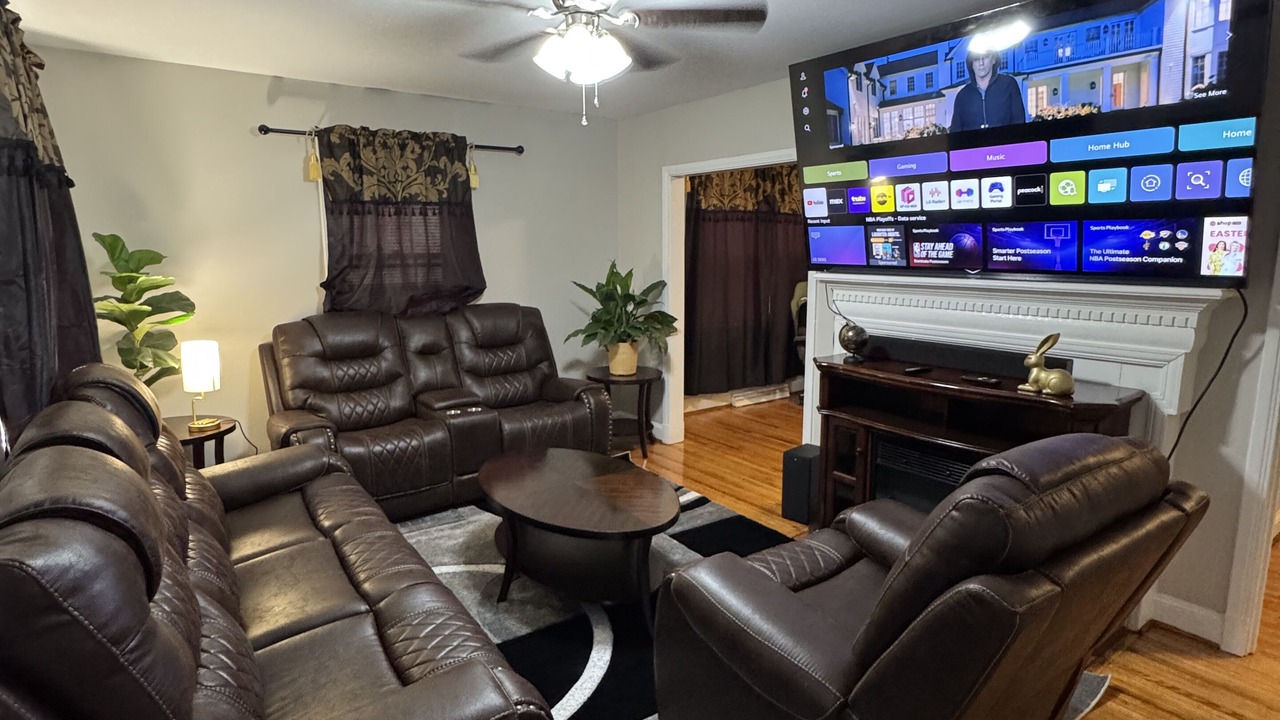 Photo of Livingroom in Greensboro