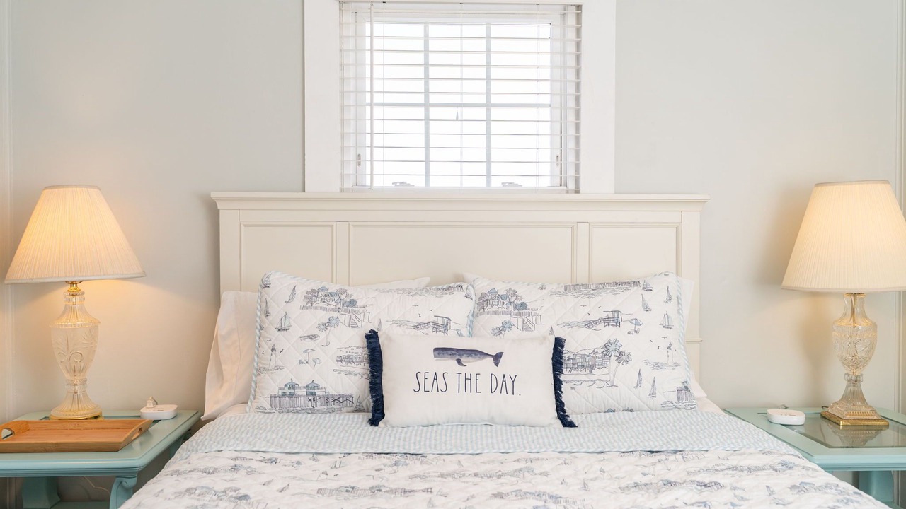 Photo of Bedroom in Harkers Island