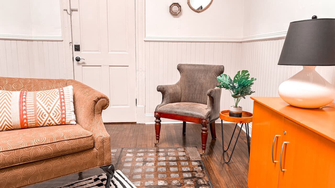 Photo of Livingroom in Downtown Greensboro