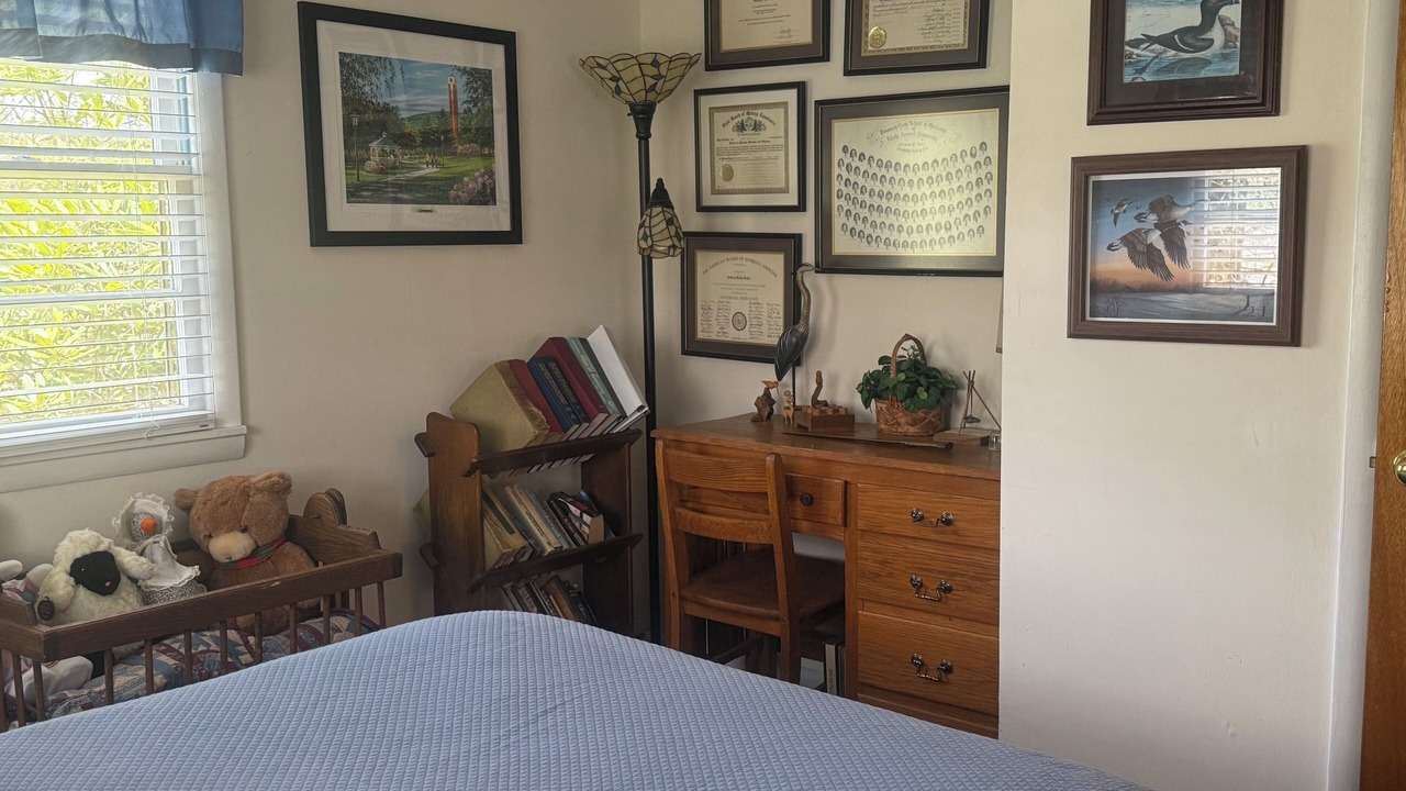 Photo of Bedroom in Newland