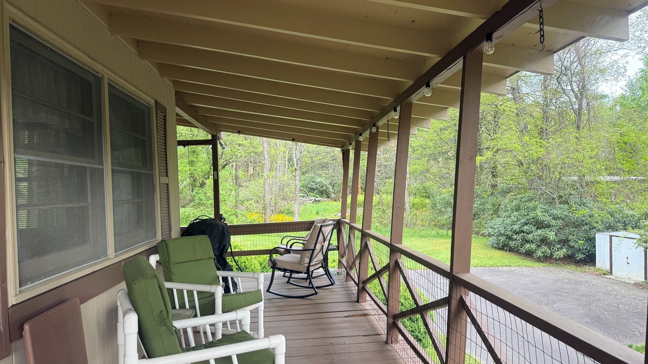 Photo of Patio Balcony in Newland
