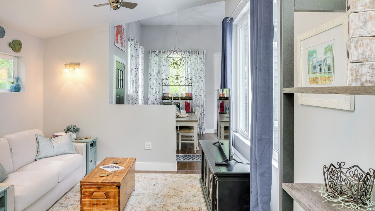 Photo of Bedroom in Smithville