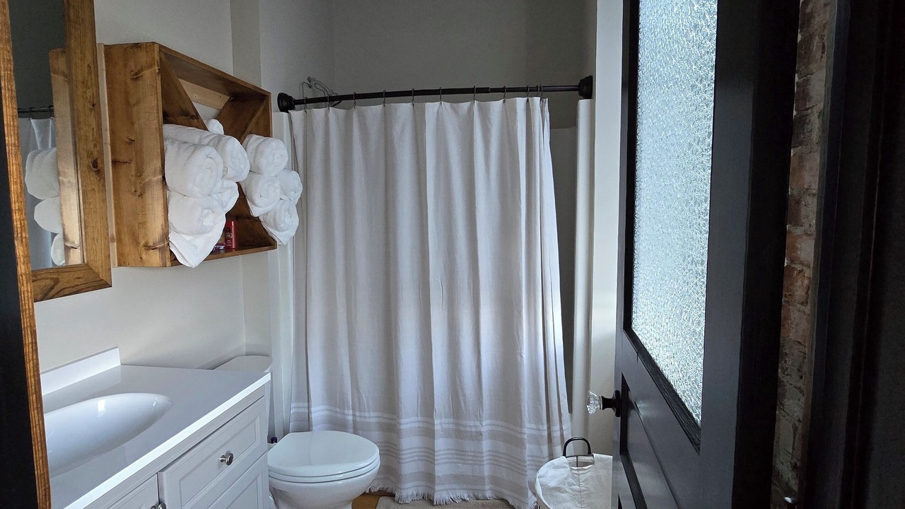 Photo of Bathroom in Walnut Cove