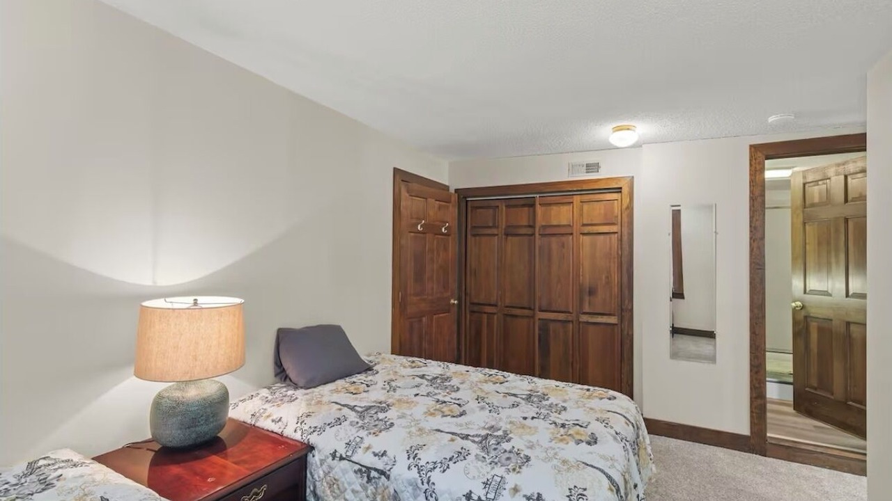 Photo of Bedroom in Oriental