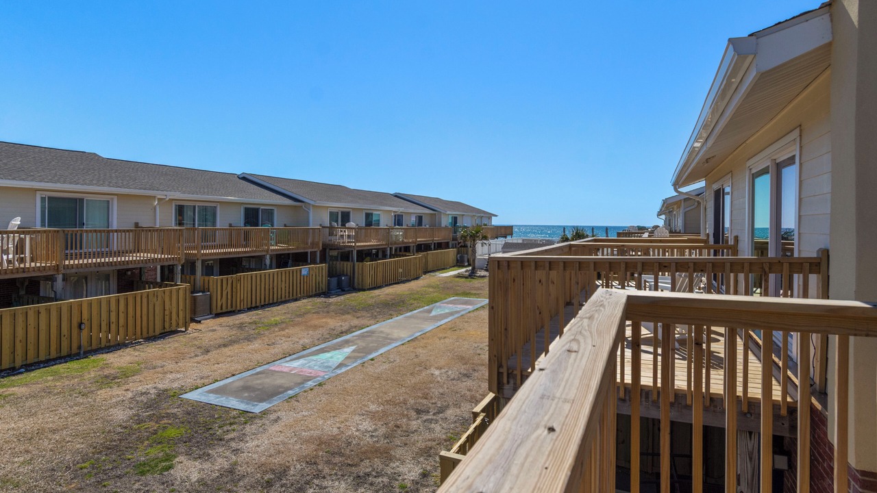 Photo of Others in Pine Knoll Shores