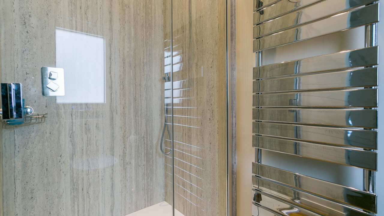 Photo of Bathroom in Cemaes Bay