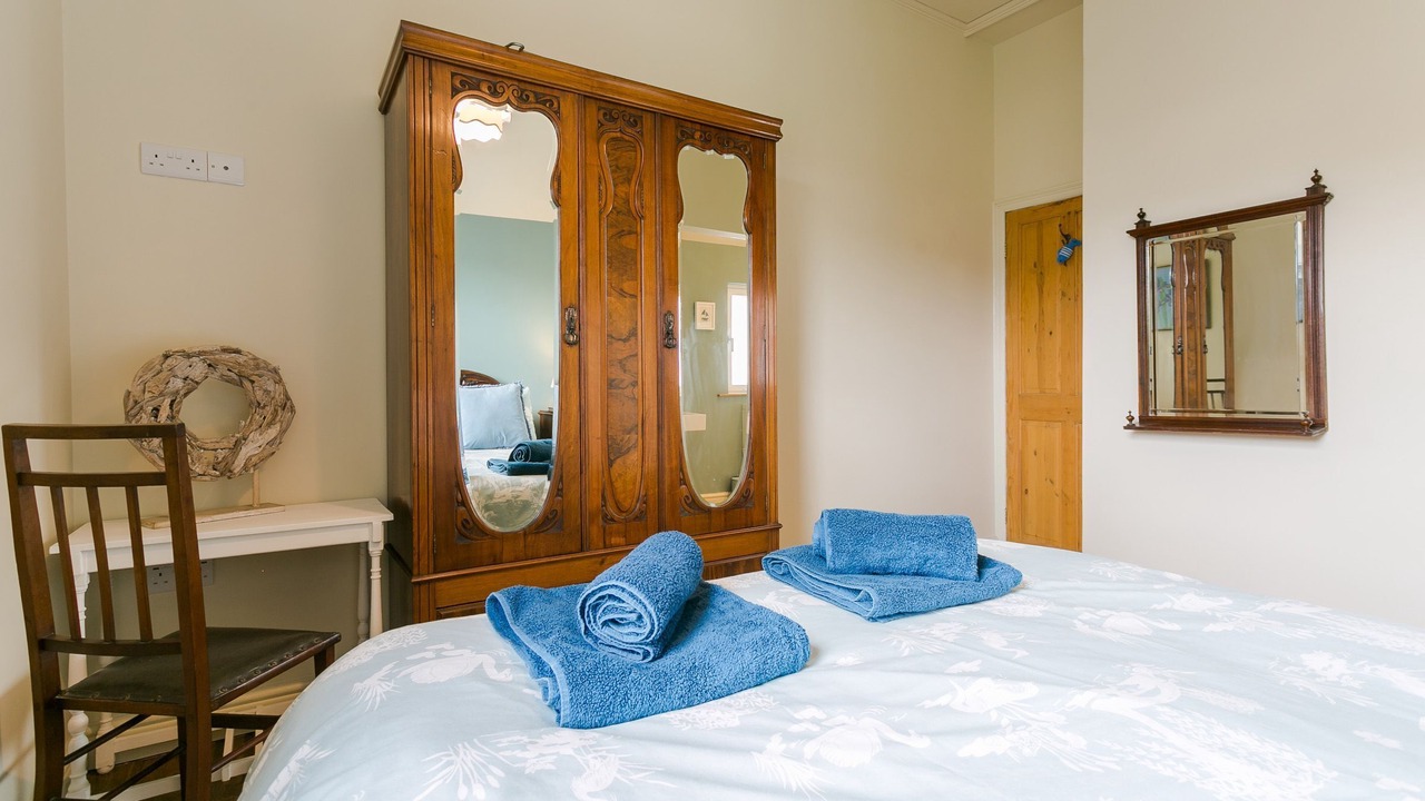 Photo of Bedroom in Cemaes Bay