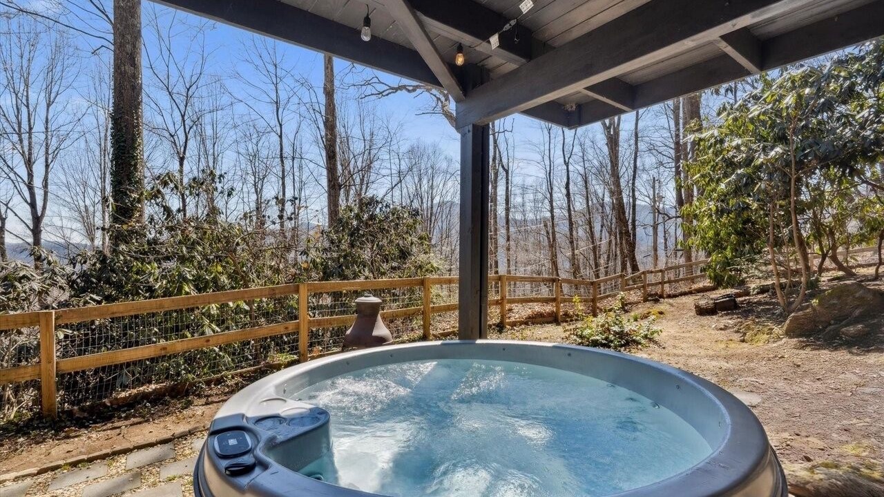Photo of Outdoor in Maggie Valley