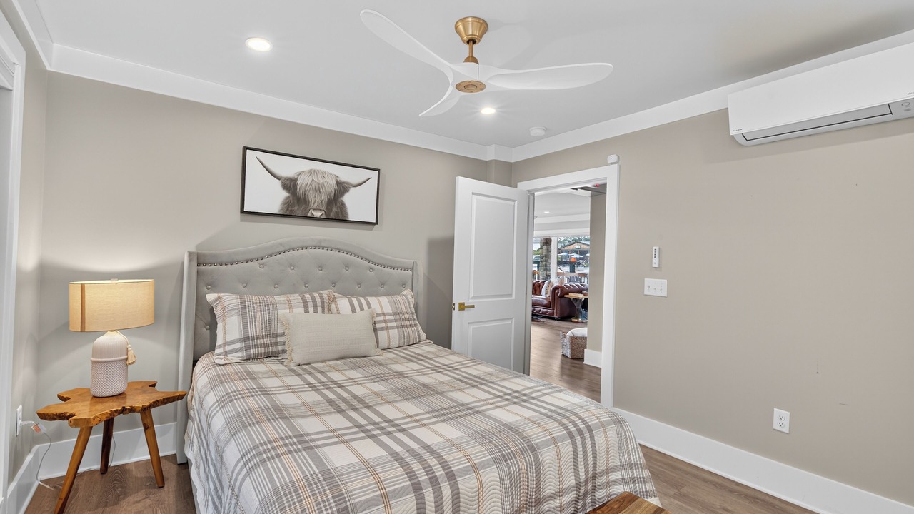 Photo of Bedroom in Blowing Rock