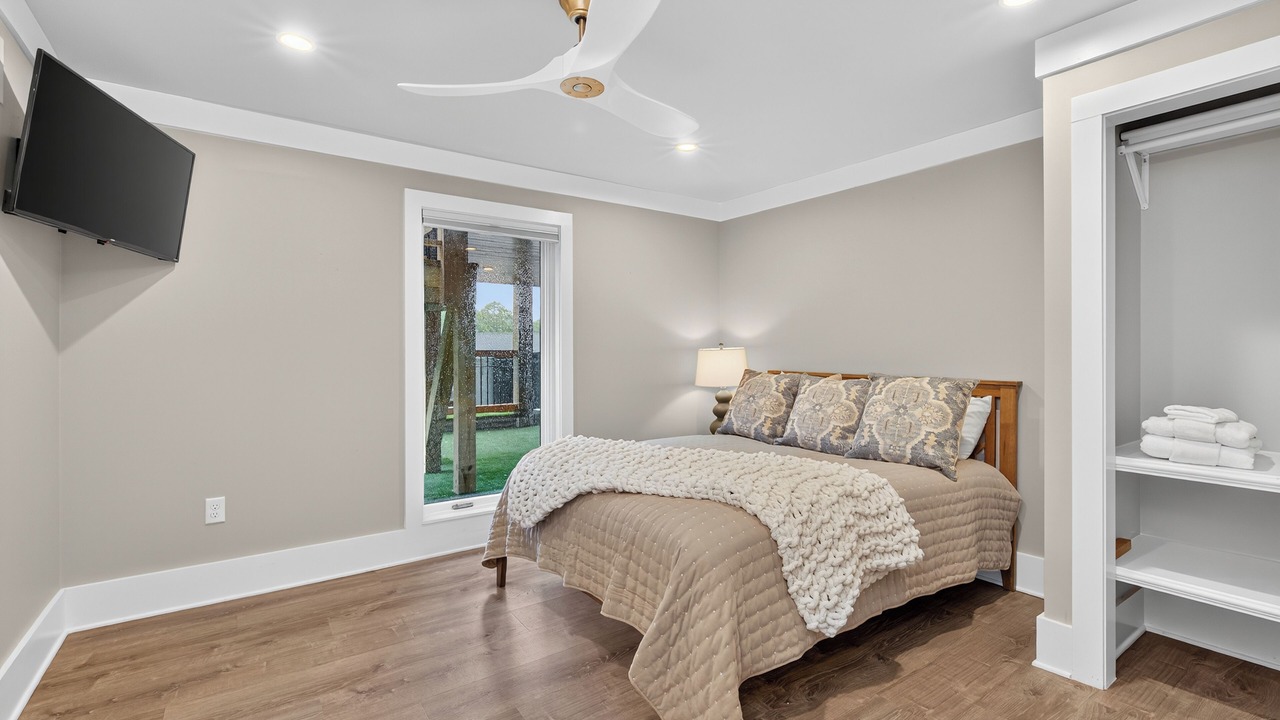 Photo of Bedroom in Blowing Rock