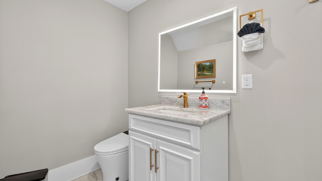 Photo of Bathroom in Blowing Rock