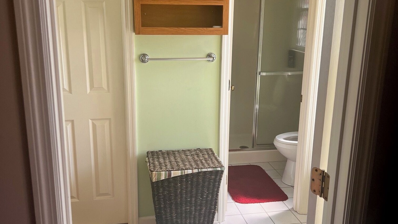 Photo of Bathroom in Pine Forest