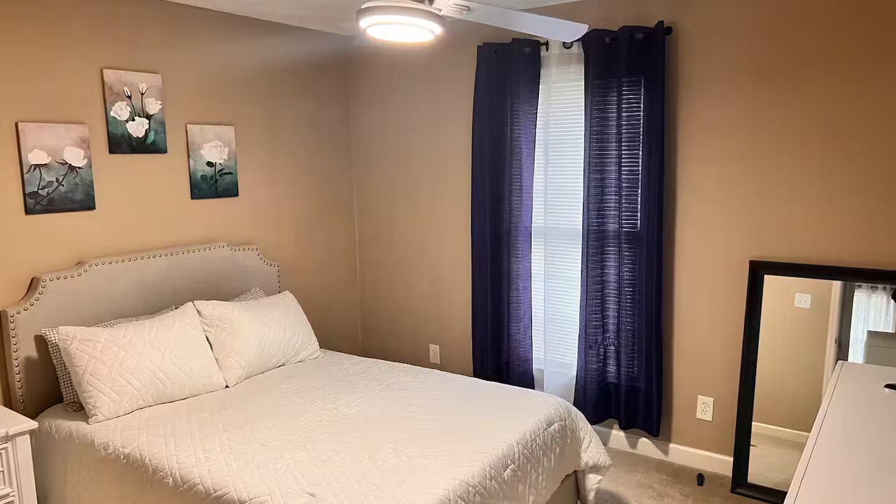 Photo of Bedroom in Pine Forest