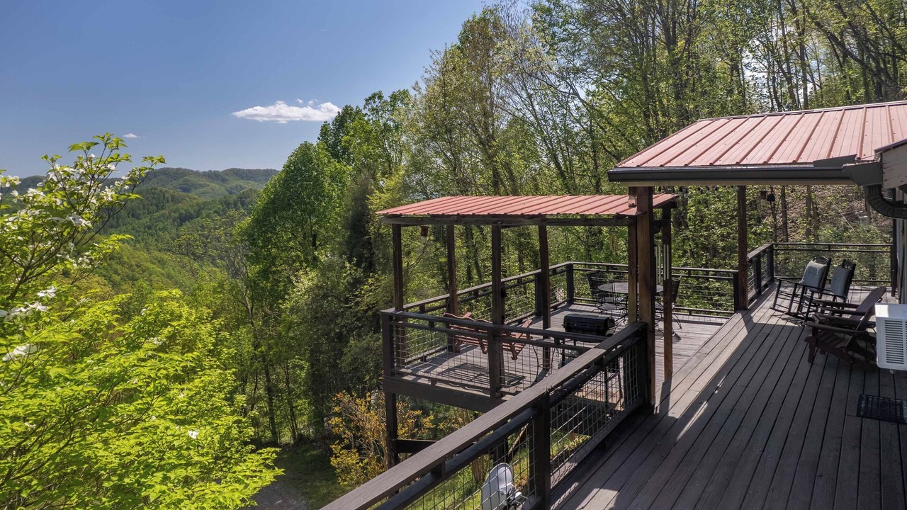 Photo of Patio Balcony in Sylva
