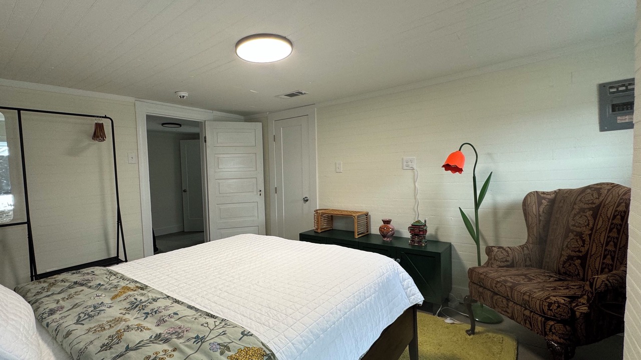 Photo of Bedroom in Newton