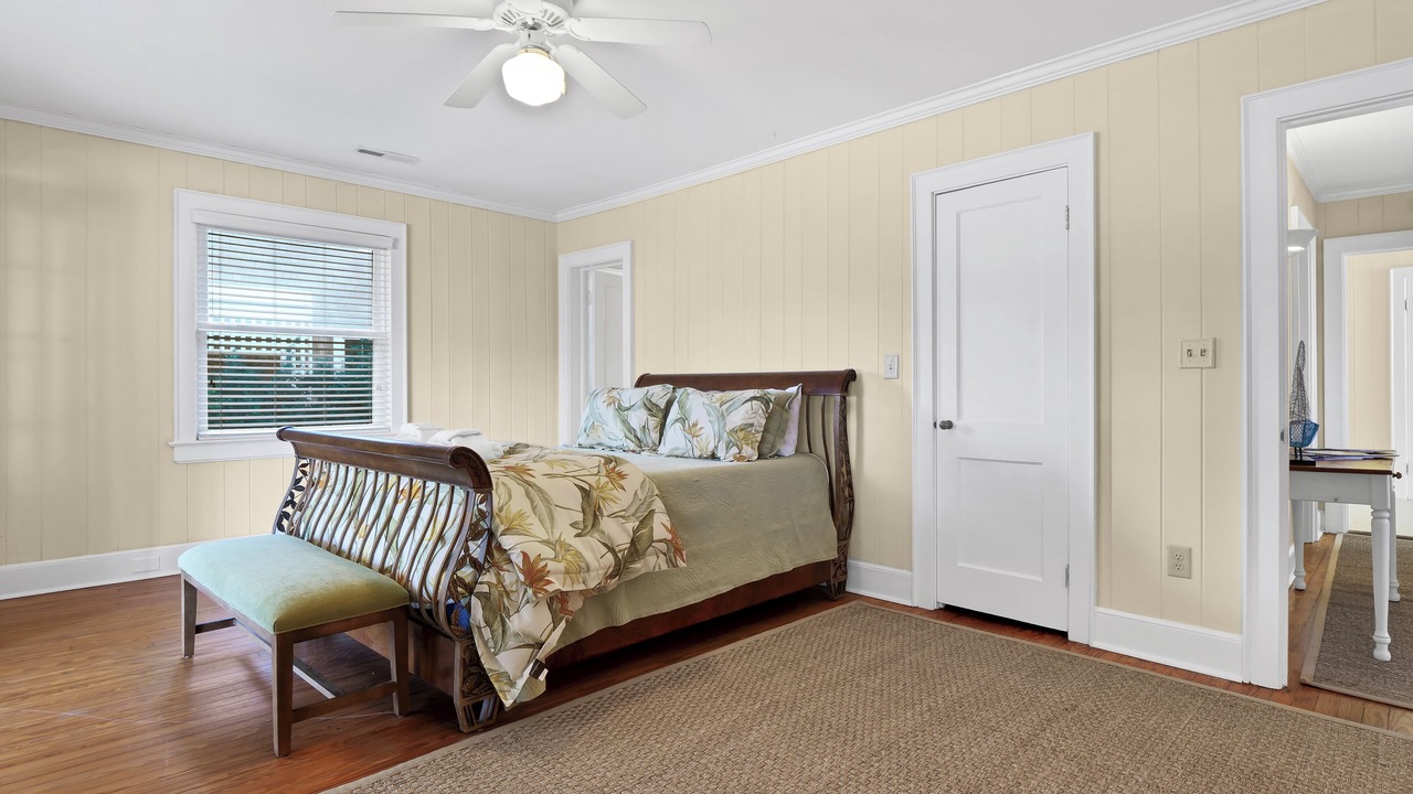 Photo of Bedroom in South Harbor Island