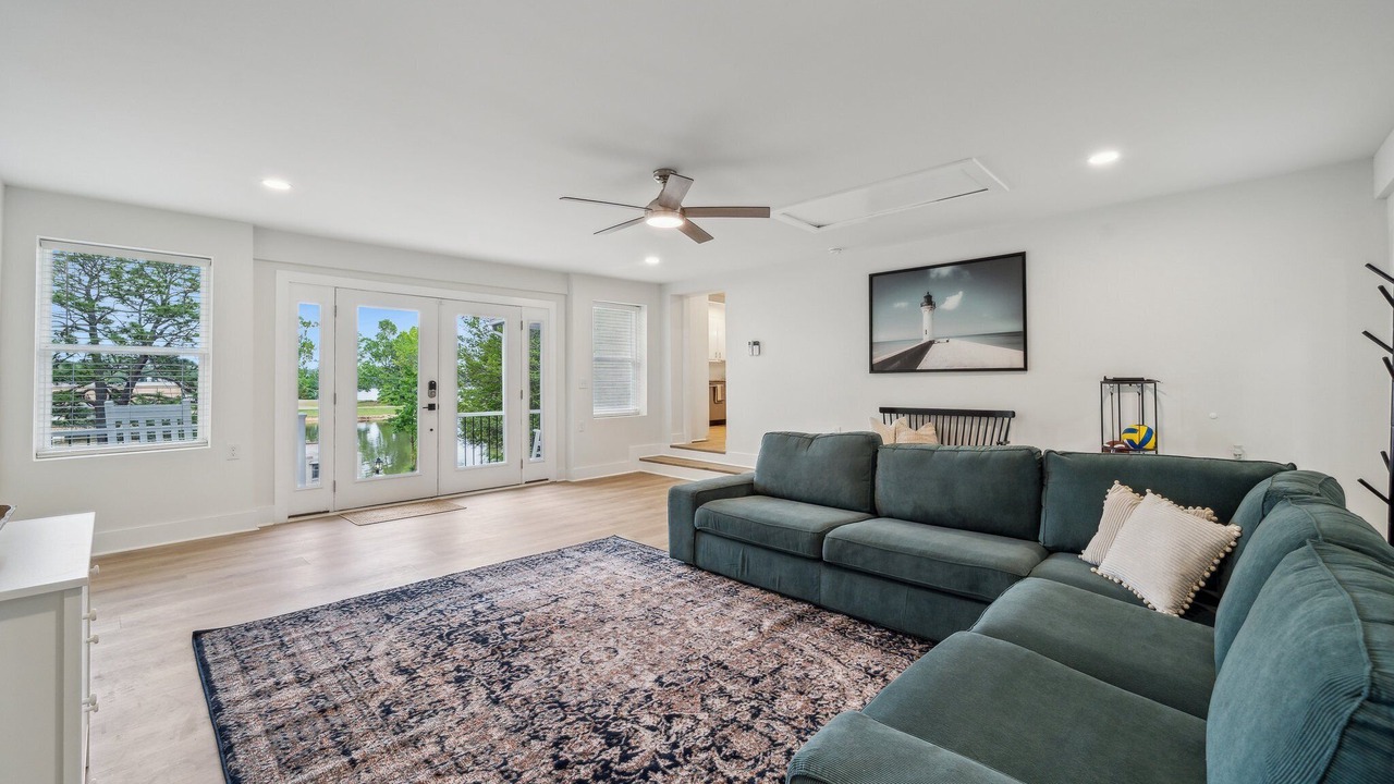 Photo of Livingroom in Southmont