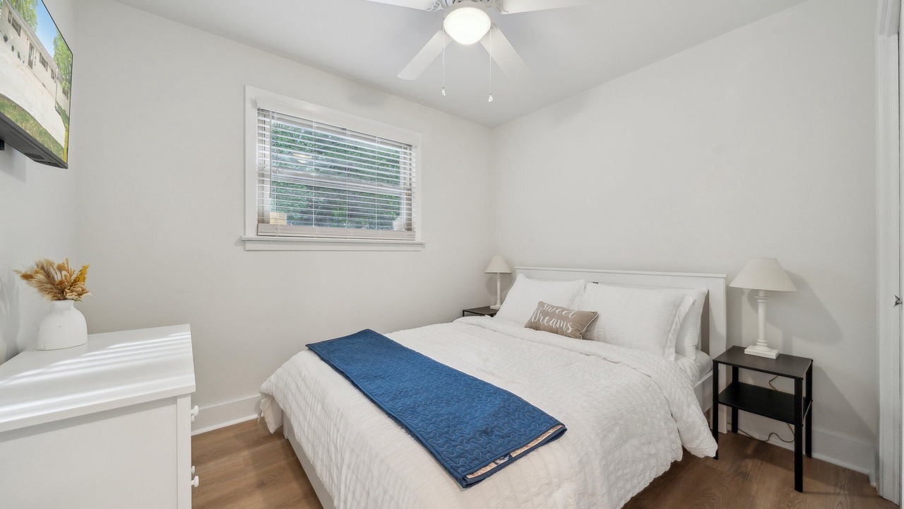 Photo of Bedroom in Southmont