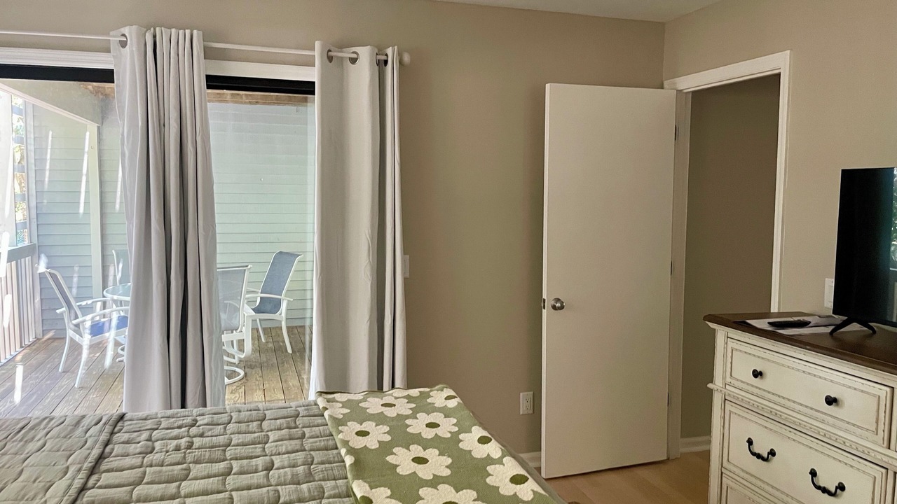 Photo of Bedroom in Bald Head Island