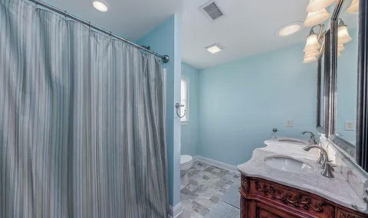 Photo of Bathroom in Marshallberg