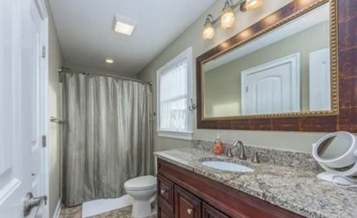 Photo of Bathroom in Marshallberg