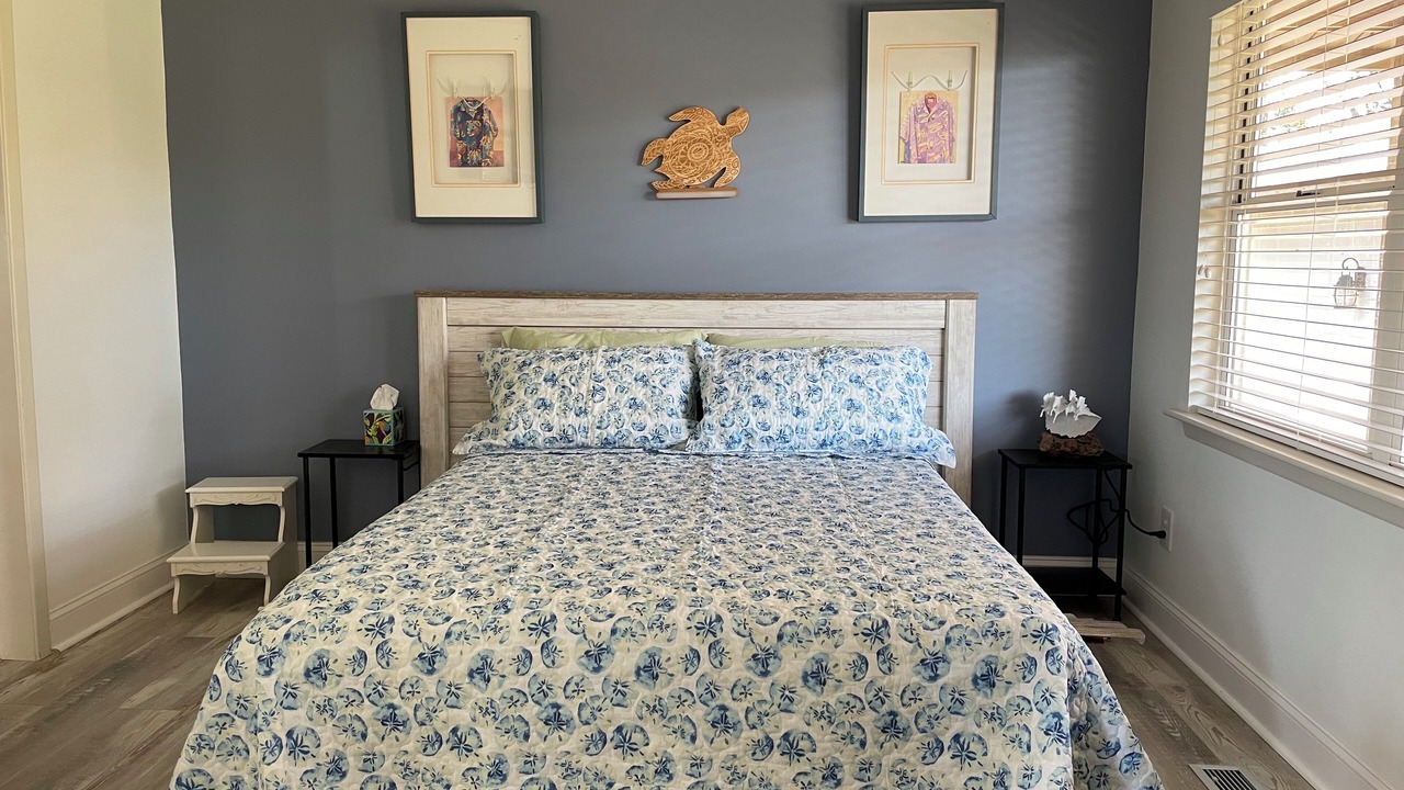 Photo of Bedroom in Carteret County