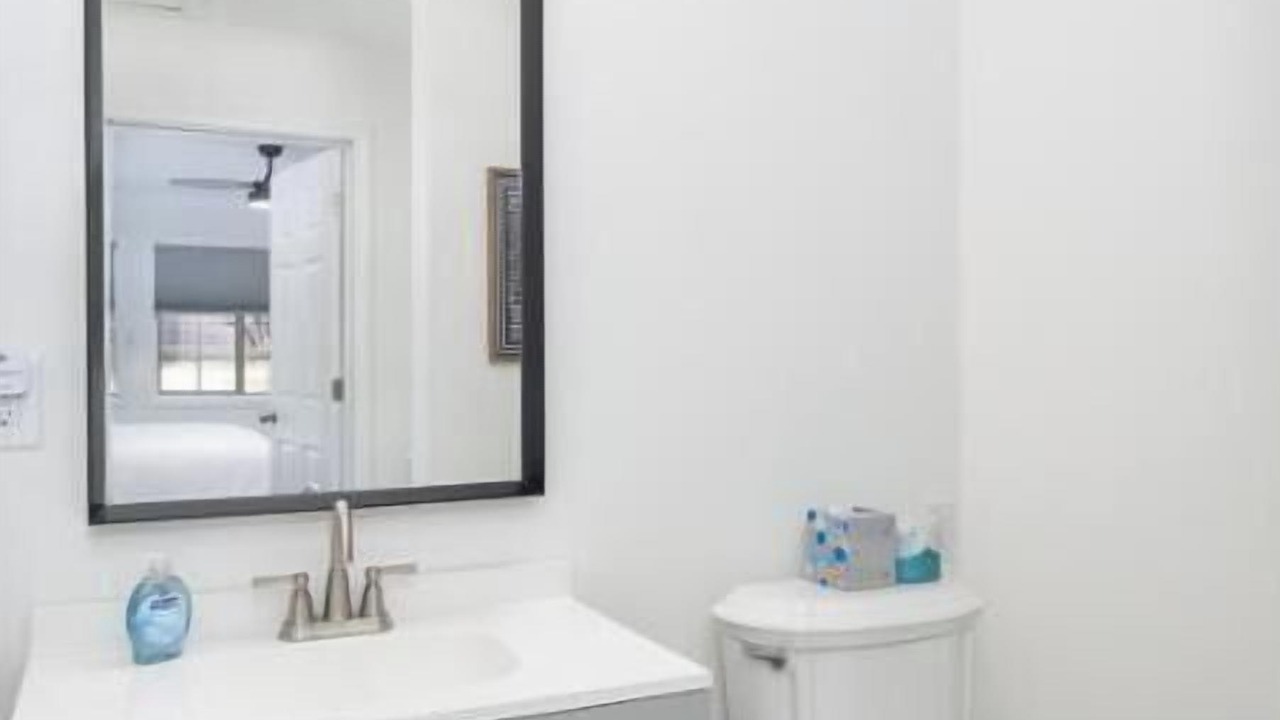 Photo of Bathroom in Stonecrest